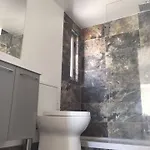 House With 3 Suites, Jacuzzi, Terraces, Albufeira Apartment Albufeira