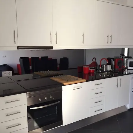 Apartment House With 3 Suites, Jacuzzi, Terraces, Albufeira